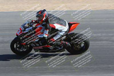 media/Jan-14-2024-SoCal Trackdays (Sun) [[2e55ec21a6]]/Turn 10 Inside (110pm)/